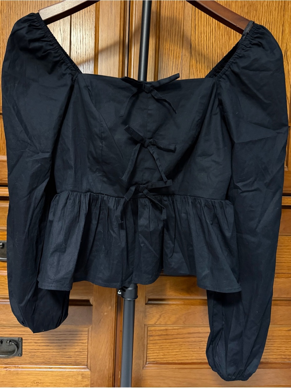 Francescaās Amber Bow Peplum Puff Sleeve Square Neck Blouse Boutique Poplin Edgy